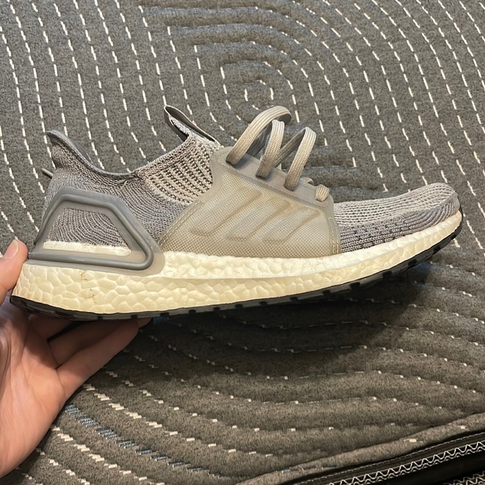 Adidas Tennis Shoes